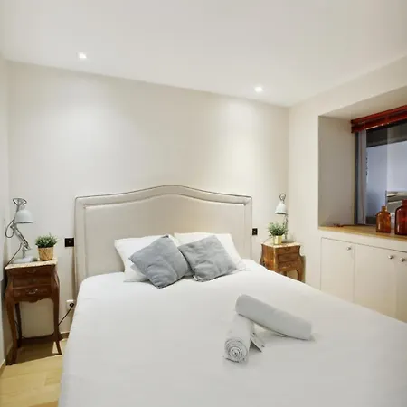 Bnbnook - Charming 1br In The Heart Of Saint-germain *