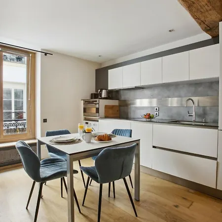 Apartment Bnbnook - Charming 1br In The Heart Of Saint-germain